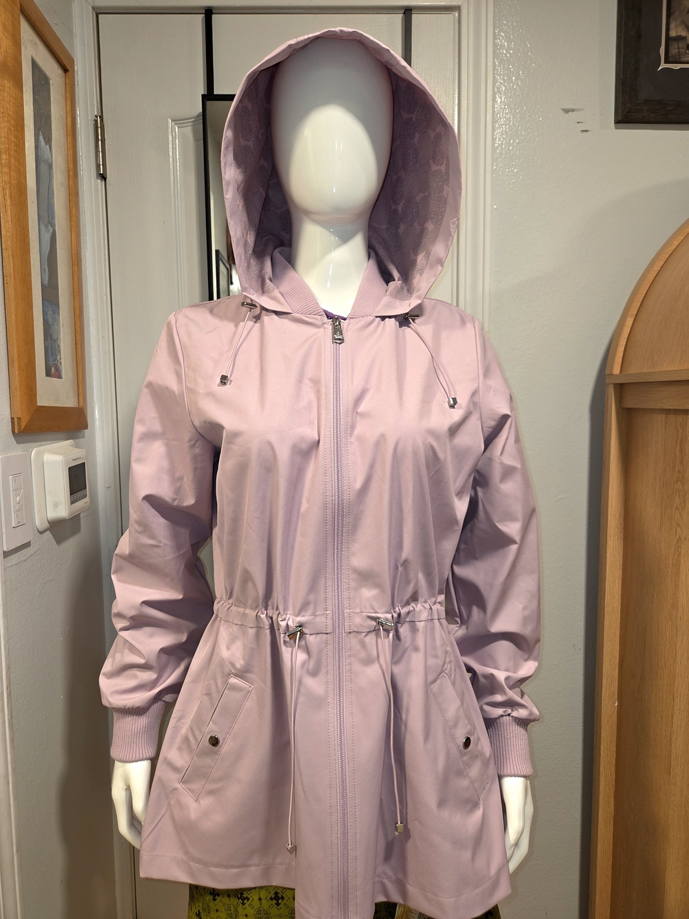 Bernardo Light Pink Hooded Rain Water Resistant Coat Sz M